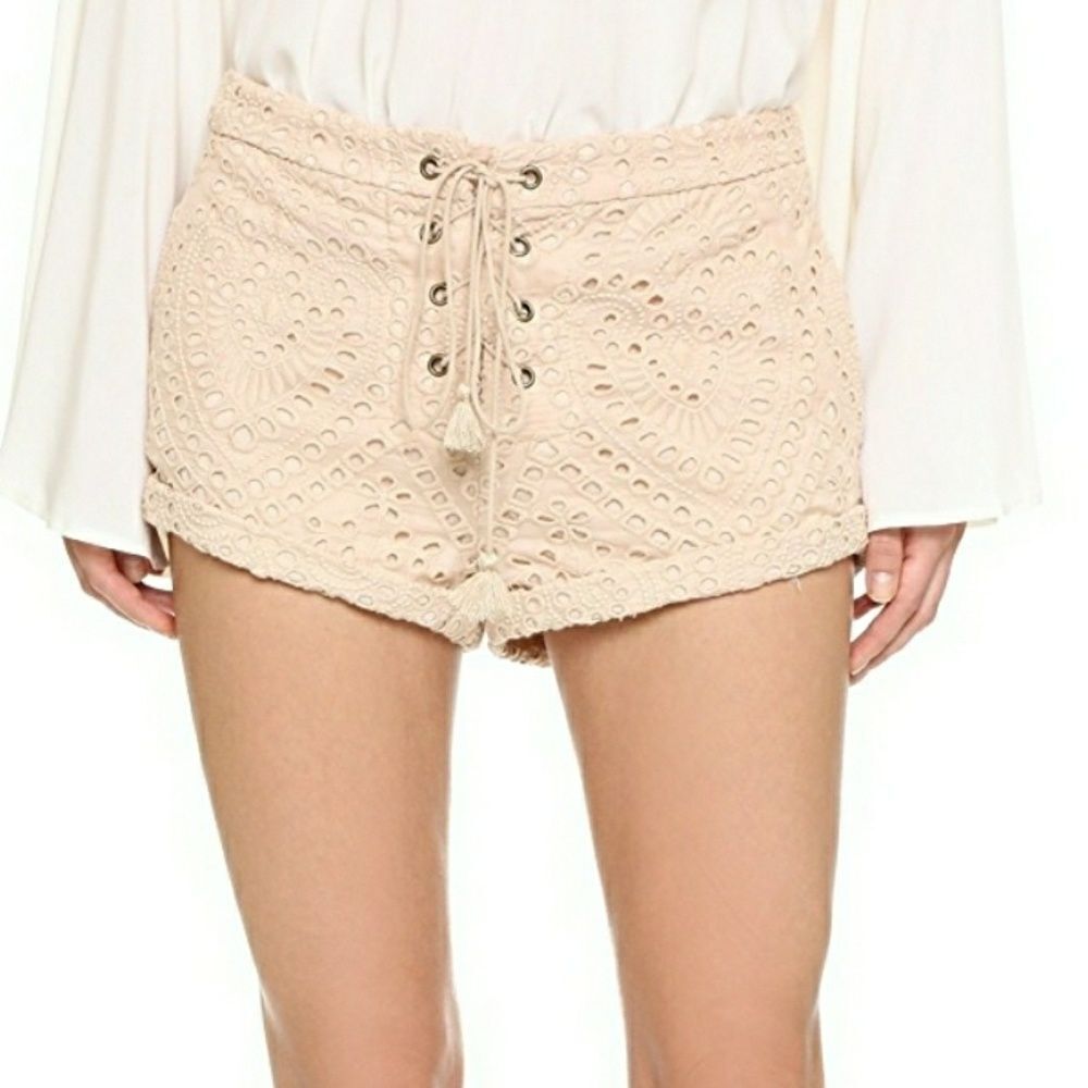 🍒NWT🍒 TJD LUX LACE UP EYELET BOHO SHORTS